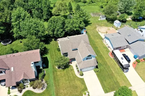 8792 Hamlin Pl, Crown Point, IN 46307 photo 36
