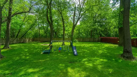 1857 N Jay St, Griffith, IN 46319 photo 4