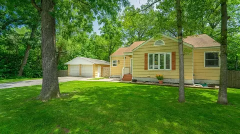 1857 N Jay St, Griffith, IN 46319 photo 2