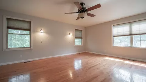 1248 Stanley St, Burns Harbor, IN 46304 photo 17