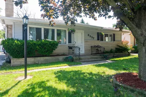 8337 Kooy Dr, Munster, IN 46321 photo 1