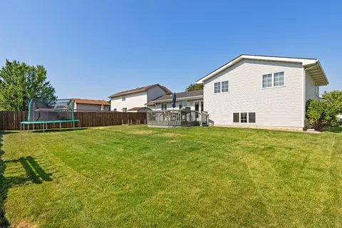 8761 Hamlin Pl, Crown Point, IN 46307 photo 17
