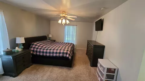 2629 Georgetowne Dr #B1, Highland, IN 46322 photo 11
