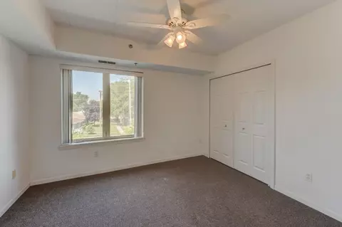 8445 Manor Ave #202, Munster, IN 46321 photo 10