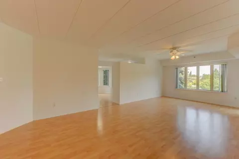 8445 Manor Ave #202, Munster, IN 46321 photo 3