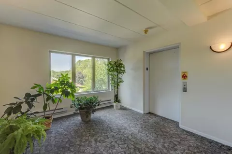 8445 Manor Ave #202, Munster, IN 46321 photo 14