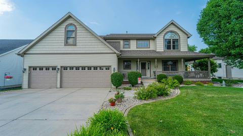 644 Davis Cir, Crown Point, IN 46307 photo 1