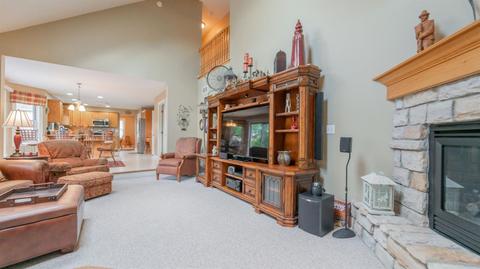 644 Davis Cir, Crown Point, IN 46307 photo 13