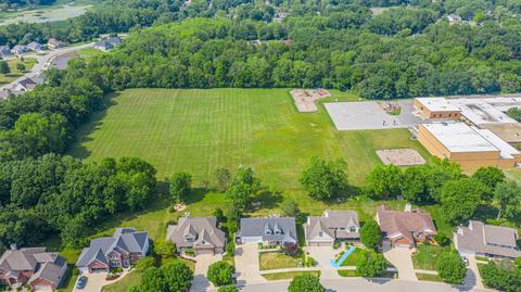 644 Davis Cir, Crown Point, IN 46307 photo 54