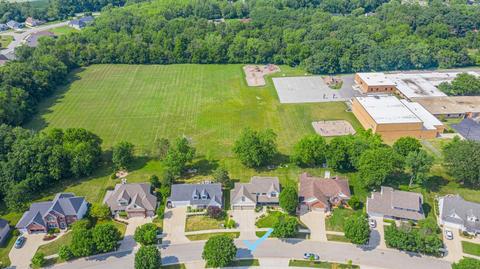 644 Davis Cir, Crown Point, IN 46307 photo 55