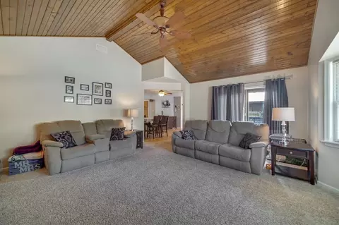 7636 Forest Ave, Munster, IN 46321 photo 11