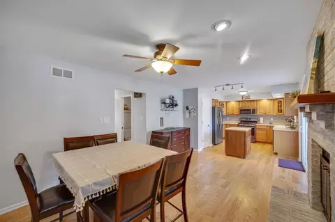 7636 Forest Ave, Munster, IN 46321 photo 9
