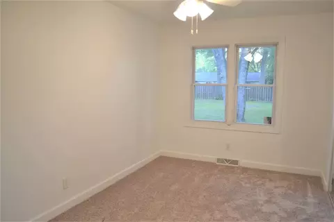 806 Johnson St, Porter, IN 46304 photo 14
