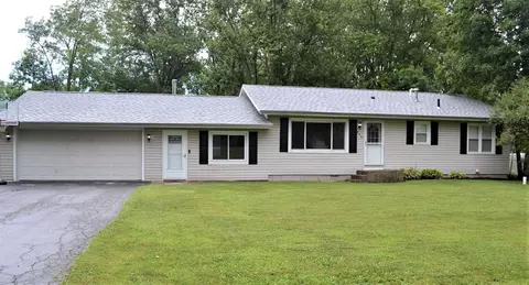 806 Johnson St, Porter, IN 46304 photo 2