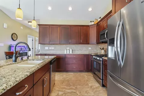 9288 W 107th Pl, Saint John, IN 46373 photo 5