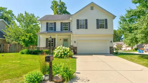 298 Dawn Dr, Valparaiso, IN 46385 photo 1