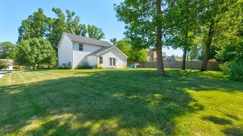 298 Dawn Dr, Valparaiso, IN 46385 photo 44