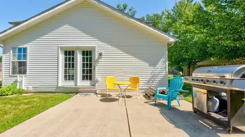 298 Dawn Dr, Valparaiso, IN 46385 photo 48