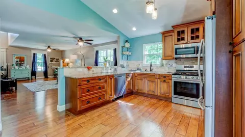 298 Dawn Dr, Valparaiso, IN 46385 photo 18