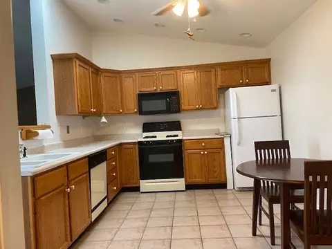 1710 Chestnut Dr, Crown Point, IN 46307 photo 10