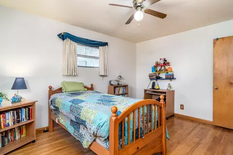 8207 Howard Ave, Munster, IN 46321 photo 14