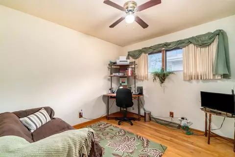 8207 Howard Ave, Munster, IN 46321 photo 12