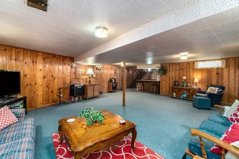 8207 Howard Ave, Munster, IN 46321 photo 16
