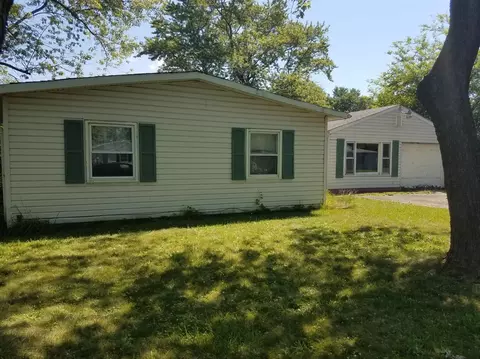 319 Michigami Trl, Porter, IN 46304 photo 9