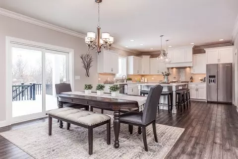 10438 Linden Cv, Saint John, IN 46373 photo 5