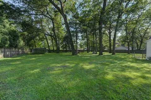 1019 Elm St, Griffith, IN 46319 photo 4