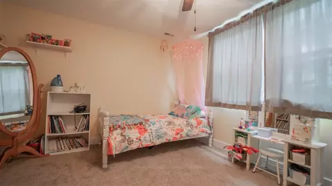 1007 S 150, Kouts, IN 46347 photo 31