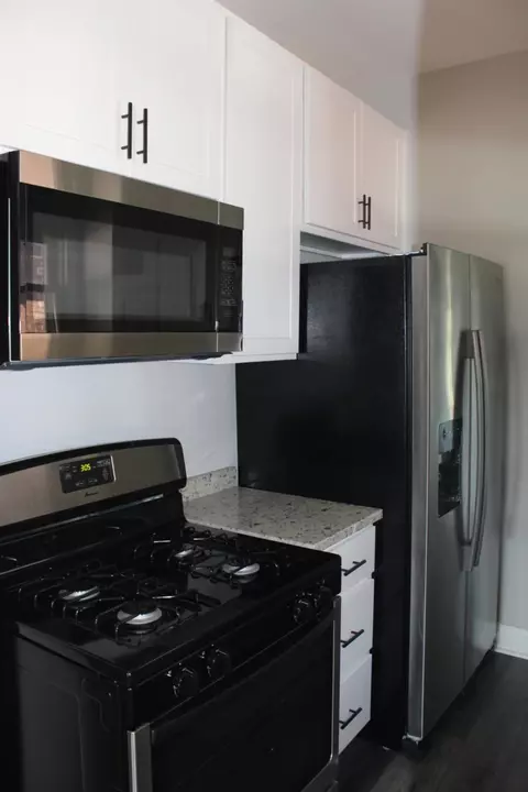 1009 Lyons St, Hammond, IN 46320 photo 5