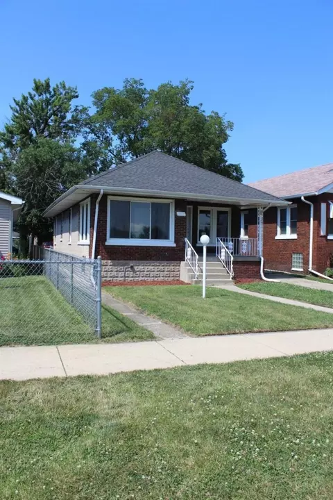 1009 Lyons St, Hammond, IN 46320 photo 2