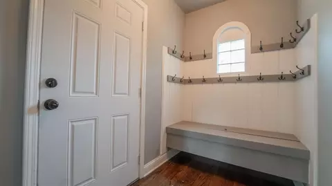215 W 46th Ave, Gary, IN 46408 photo 4