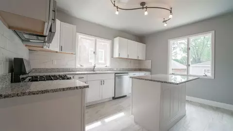 215 W 46th Ave, Gary, IN 46408 photo 11