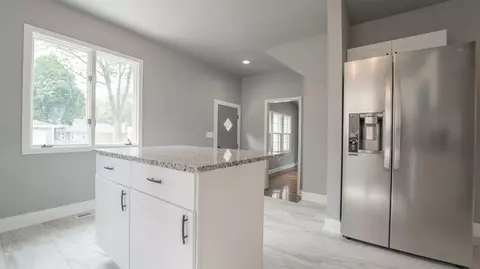 215 W 46th Ave, Gary, IN 46408 photo 13