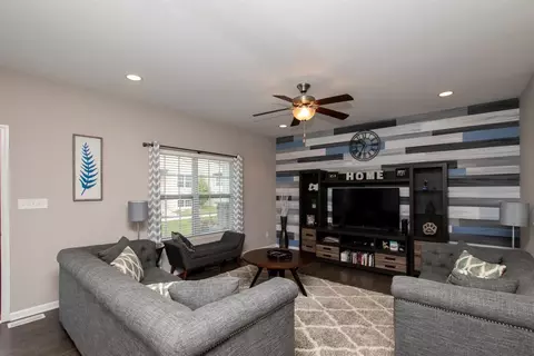 12780 Rutledge Pl, Crown Point, IN 46307 photo 5
