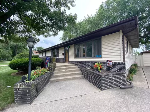 1007 River Dr, Munster, IN 46321 photo 1