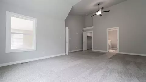 4102 Crown Dr, Valparaiso, IN 46383 photo 13