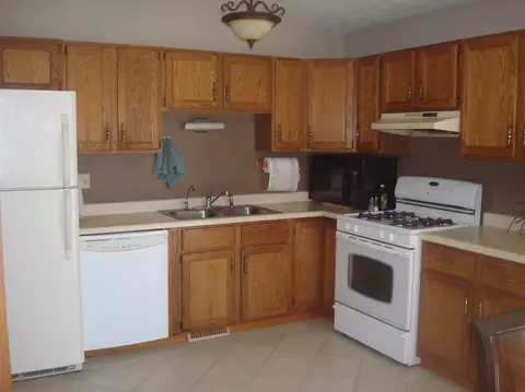 123 E 73rd Ave, Merrillville, IN 46410 photo 5