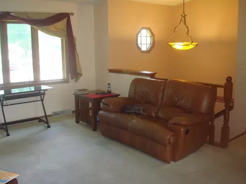 123 E 73rd Ave, Merrillville, IN 46410 photo 3