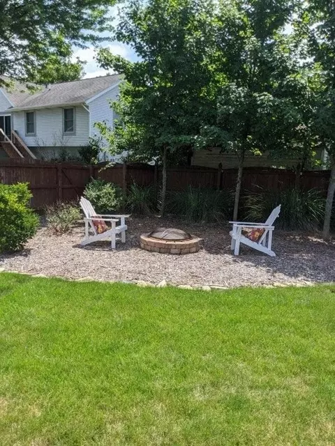 1289 Admiral Dr, Porter, IN 46304 photo 9