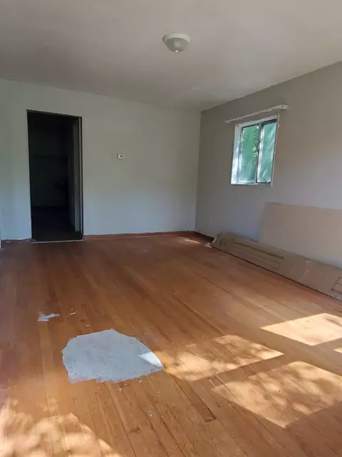 4181 Buchanan St, Gary, IN 46408 photo 2