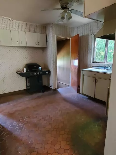 4181 Buchanan St, Gary, IN 46408 photo 6