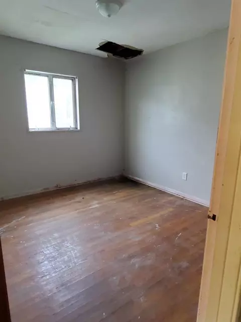 4181 Buchanan St, Gary, IN 46408 photo 5