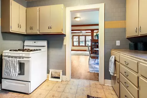 401 Hoffman St, Crown Point, IN 46307 photo 11