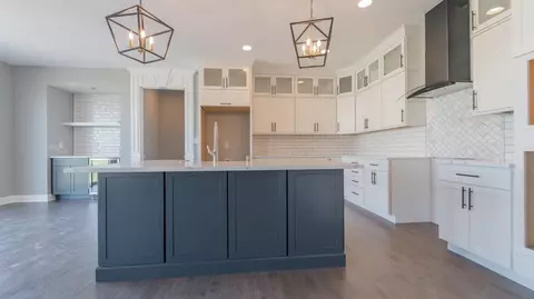 10026 Lilac Cv, Saint John, IN 46373 photo 9