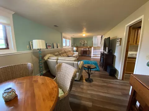 1033 S 300, La Porte, IN 46350 photo 11