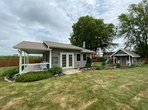 1033 S 300, La Porte, IN 46350 photo 24
