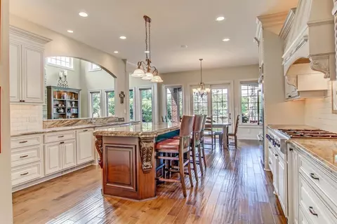 9716 Laurel Ct, Munster, IN 46321 photo 9